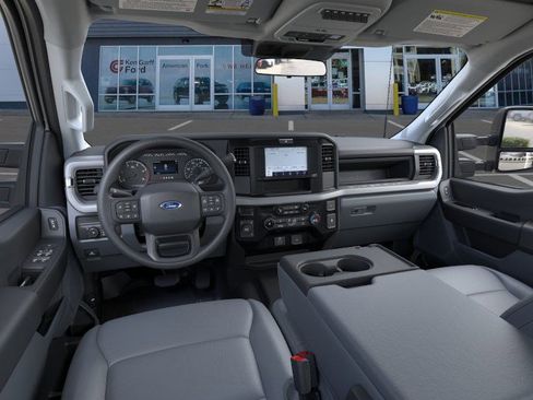 New 2026 Ford F550 4x4 Crew Cab Super Duty w/ XL Chrome Package image 11