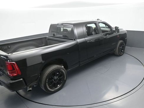Used 2026 RAM 3500 Laramie AWD/4WD image 52