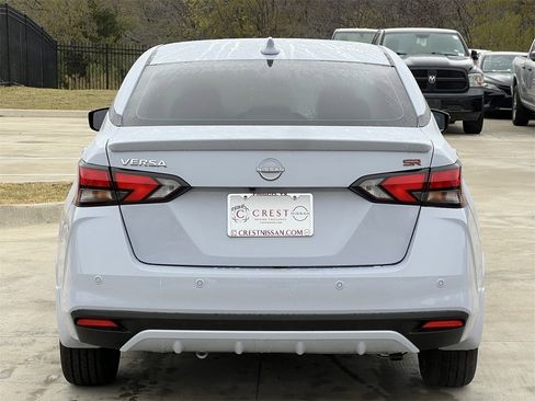 New 2025 Nissan Versa SR w/ Trunk Package image 5