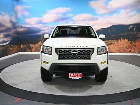 Used 2022 Nissan Frontier SV w/ Technology Package image 3