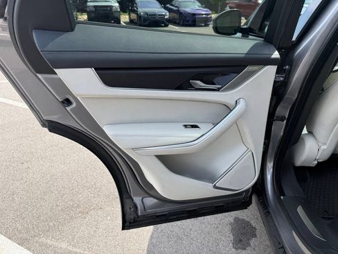 Used 2022 Jaguar F-PACE S AWD/4WD image 20