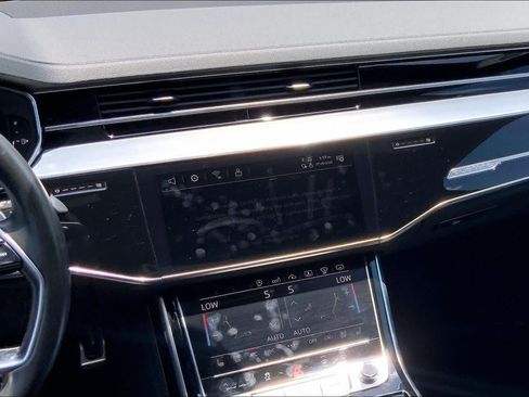 Used 2020 Audi S8 L AWD/4WD image 13