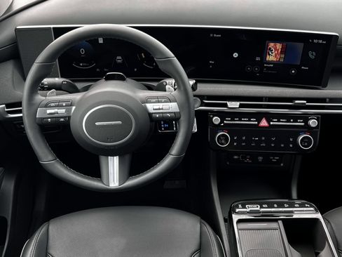 New 2026 Hyundai Tucson Limited image 17