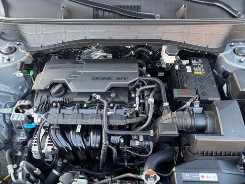 Used 2025 Hyundai Kona SEL image 32