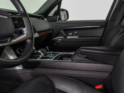 Used 2022 Land Rover Range Rover Long Wheelbase First Edition image 67