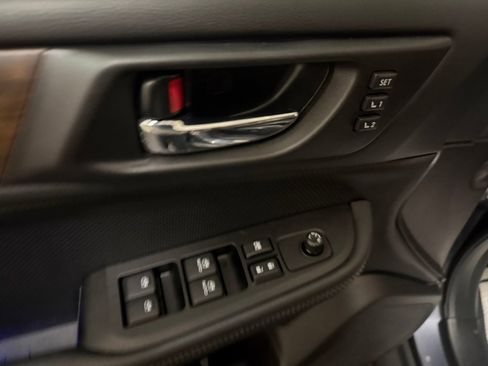 Used 2017 Subaru Outback 2.5i Limited image 20