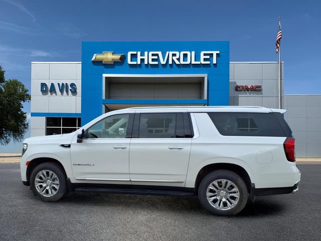 Used 2023 GMC Yukon XL Denali w/ Max Trailering Package AWD/4WD image 6