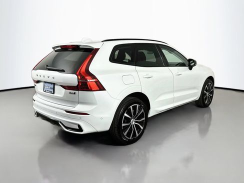 Used 2023 Volvo XC60 B6 Ultimate AWD/4WD image 7
