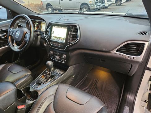 Used 2019 Jeep Cherokee High Altitude image 36