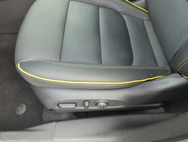 Used 2024 Chevrolet TrailBlazer ACTIV w/ Driver Confidence Package FWD image 34