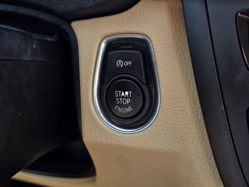 Used 2015 BMW 328i xDrive Sedan AWD/4WD image 30