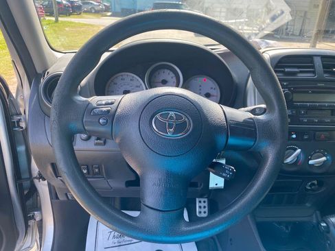 Used 2005 Toyota RAV4 2WD image 27
