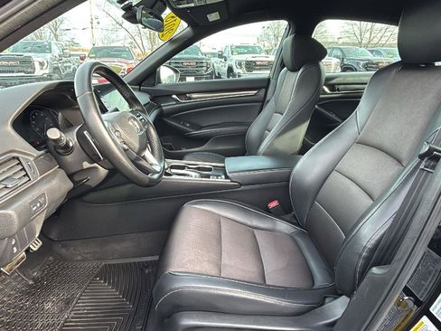 Used 2018 Honda Accord Sport image 20