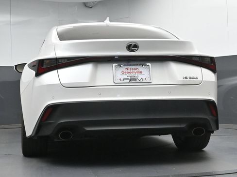 Used 2025 Lexus IS 300 w/ Premium Package RWD image 27