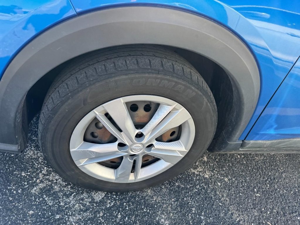 Used 2022 Nissan Kicks S FWD image 8
