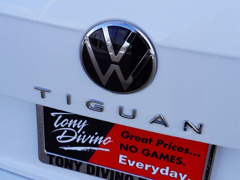 Used 2023 Volkswagen Tiguan S image 16