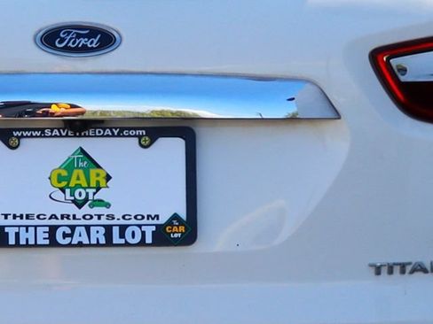 Used 2020 Ford EcoSport Titanium FWD image 20