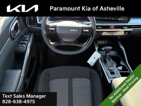 New 2026 Kia Sorento LX image 21