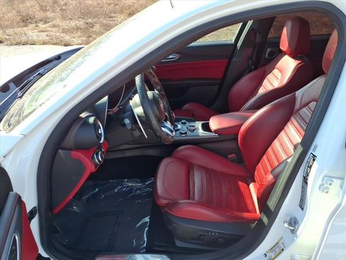 Used 2020 Alfa Romeo Giulia Ti Sport w/ Quick Order Package 22U Sport image 22