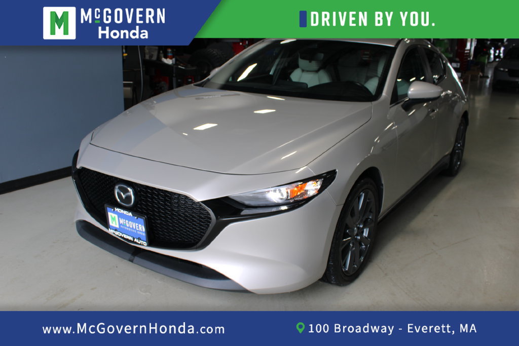 Used 2023 MAZDA MAZDA3 s FWD image 1