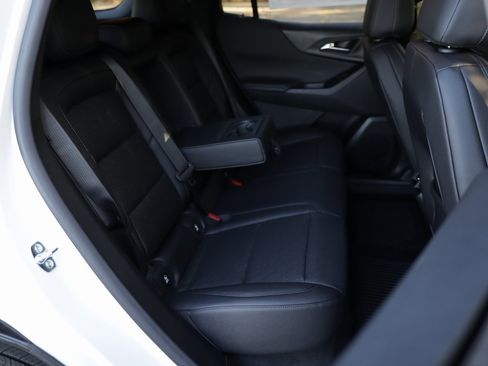 New 2026 Chevrolet Equinox LT w/ Convenience Package II image 31