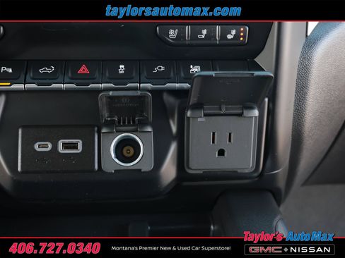 Used 2022 GMC Sierra 1500 SLT w/ SLT Convenience Package AWD/4WD image 23