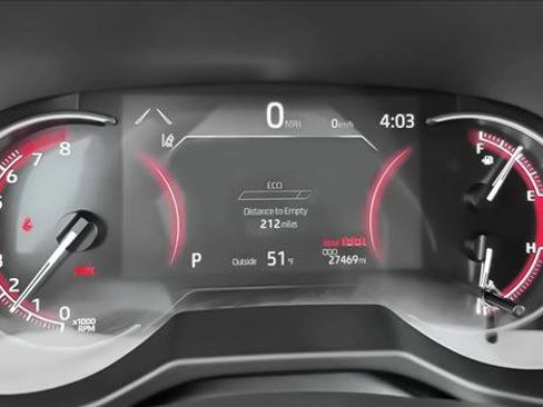Used 2025 Toyota RAV4 XLE AWD/4WD image 12
