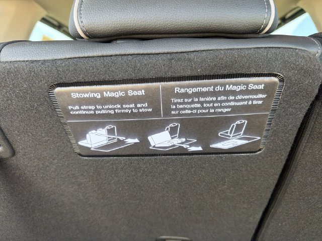 Used 2025 Honda Odyssey Touring image 23