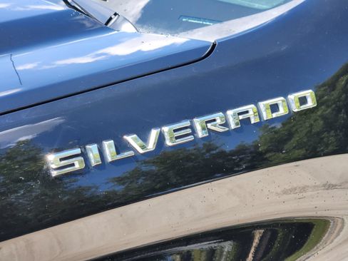 Used 2020 Chevrolet Silverado 1500 LT w/ Texas Edition RWD image 13