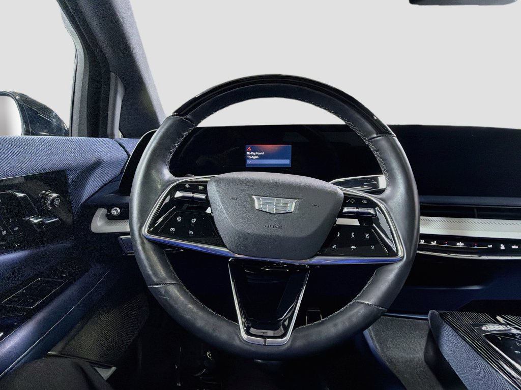 Used 2025 Cadillac Optiq Sport 2 AWD/4WD image 13