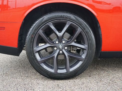 Used 2020 Dodge Challenger SXT w/ Blacktop Package image 6