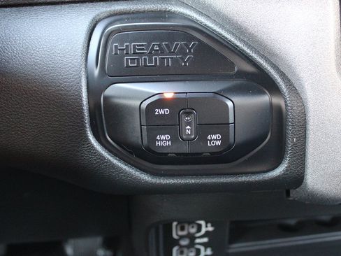 Used 2025 RAM 2500 Tradesman AWD/4WD image 33