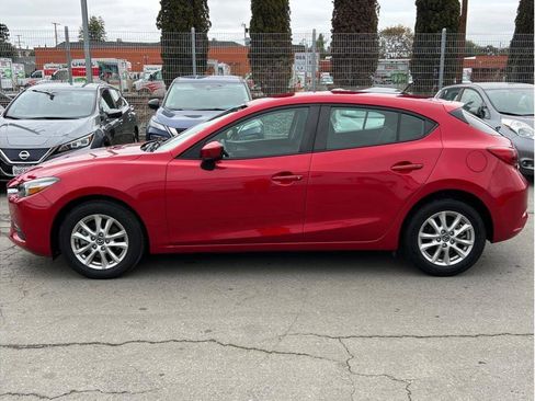 Used 2017 MAZDA MAZDA3 Sport image 7