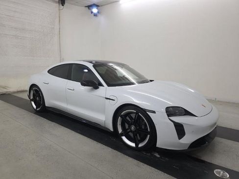 Used 2020 Porsche Taycan Turbo AWD/4WD image 3