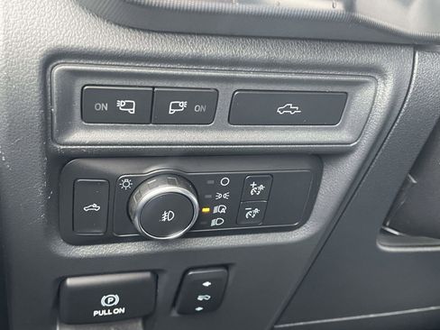 Used 2021 Ford F150 Platinum image 31