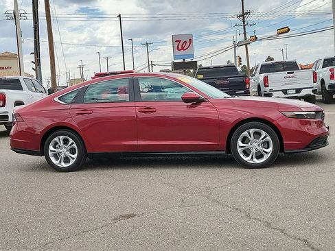 Used 2023 Honda Accord LX image 12