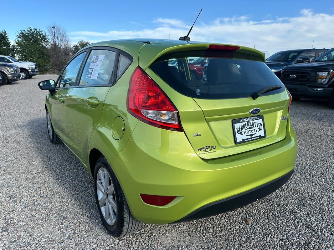 Used 2011 Ford Fiesta SE w/ 203A Rapid Spec Order Code FWD image 8