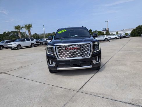 Used 2024 GMC Yukon Denali AWD/4WD image 8