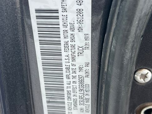 Used 2019 RAM 2500 Big Horn image 29