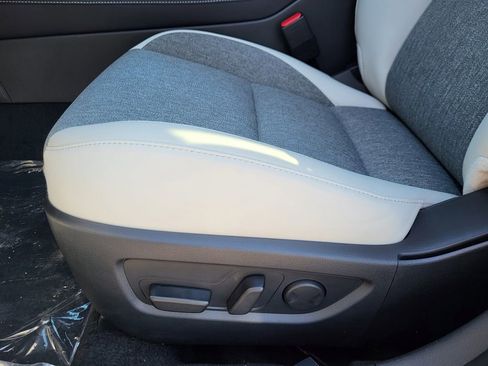 New 2026 MAZDA CX-30 Aire Edition image 15