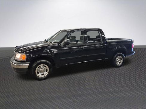 Used 2003 Ford F150 XLT RWD image 2