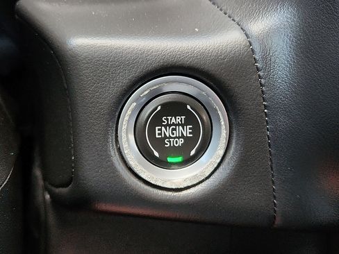 Used 2022 Chevrolet Tahoe RST w/ Luxury Package RWD image 16