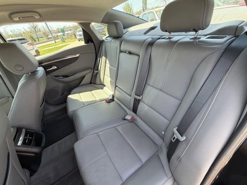 Used 2016 Chevrolet Impala LT w/ Leather Package FWD image 17
