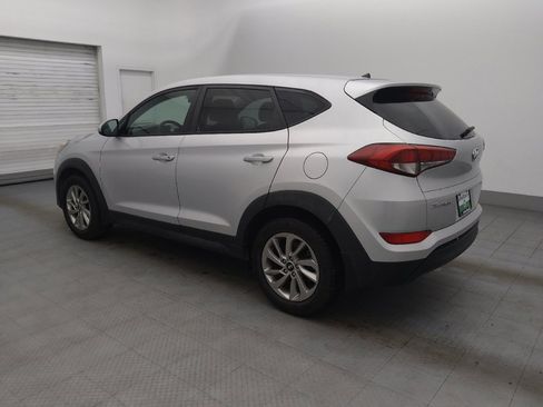 Used 2018 Hyundai Tucson SE image 3