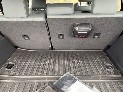 Certified 2025 Toyota 4Runner Trailhunter image 22