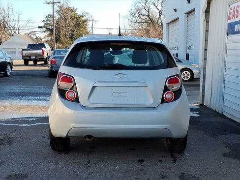 Used 2012 Chevrolet Sonic LT image 4
