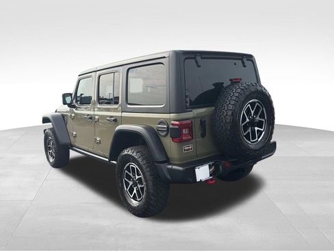 Used 2026 Jeep Wrangler Unlimited Rubicon AWD/4WD image 5
