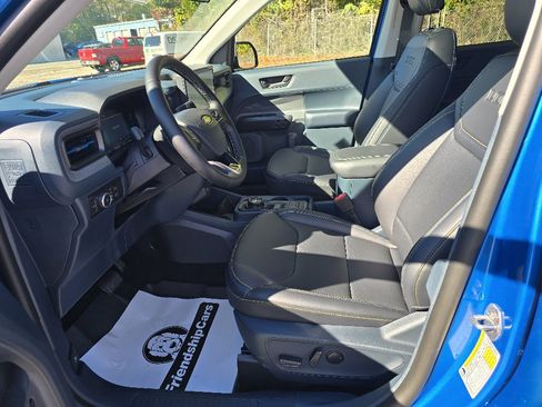 New 2025 Ford Maverick Lobo image 11