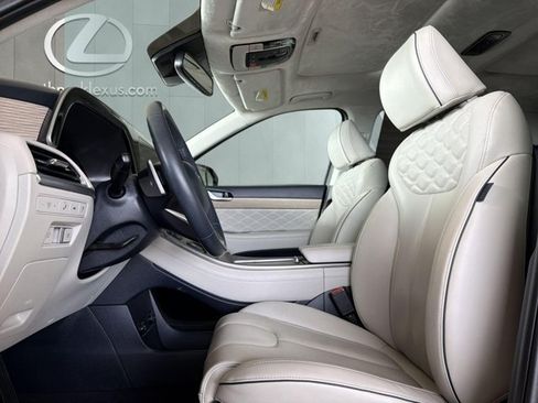 Used 2022 Hyundai Palisade Calligraphy FWD image 7