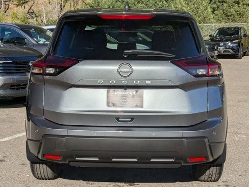 New 2026 Nissan Rogue S image 6